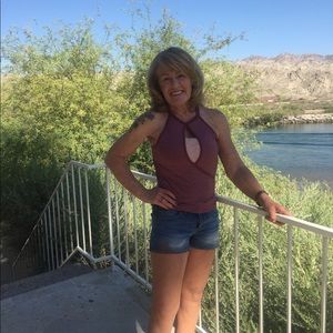 Meet your Posher, Ellen